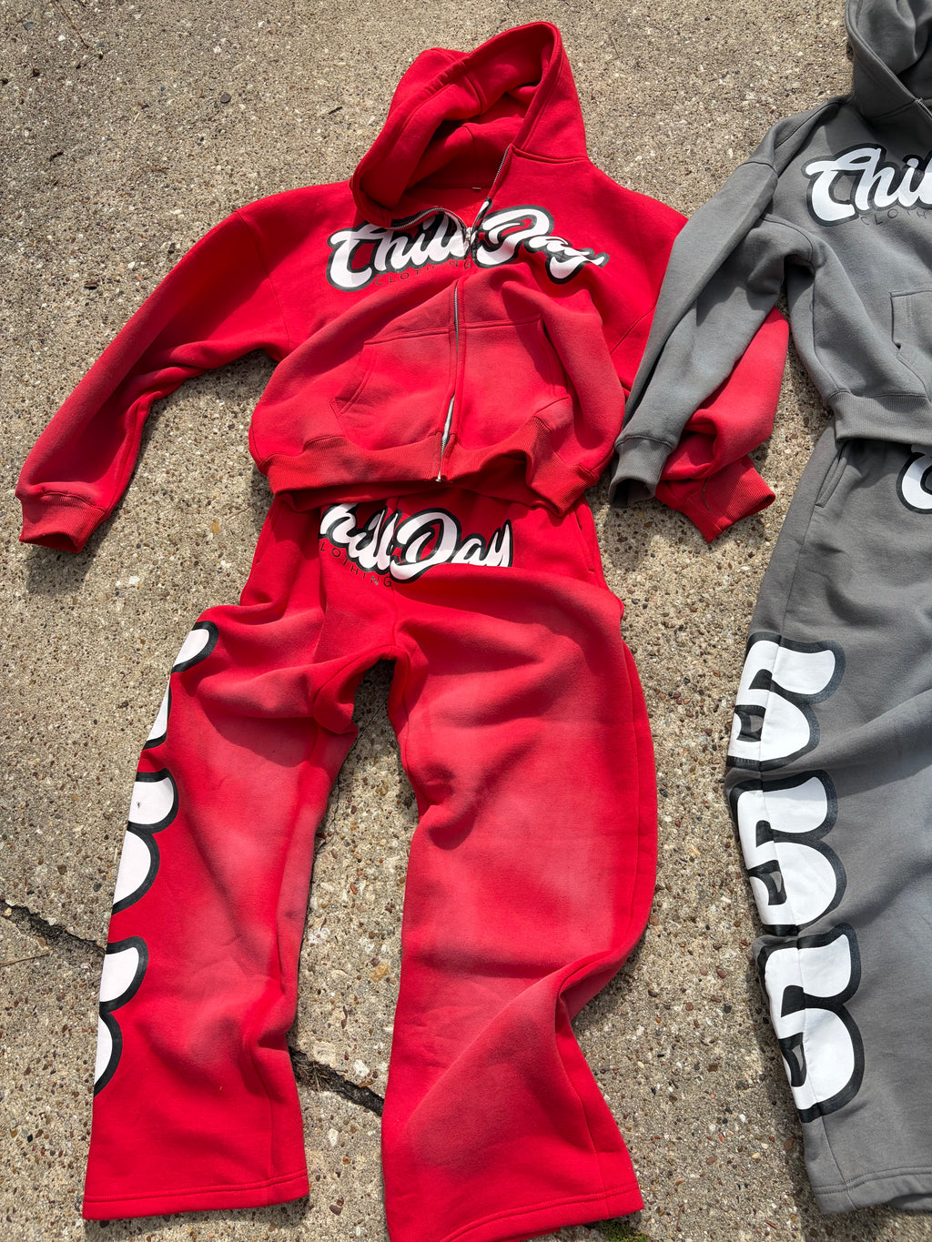 Chillday Sweatsuit