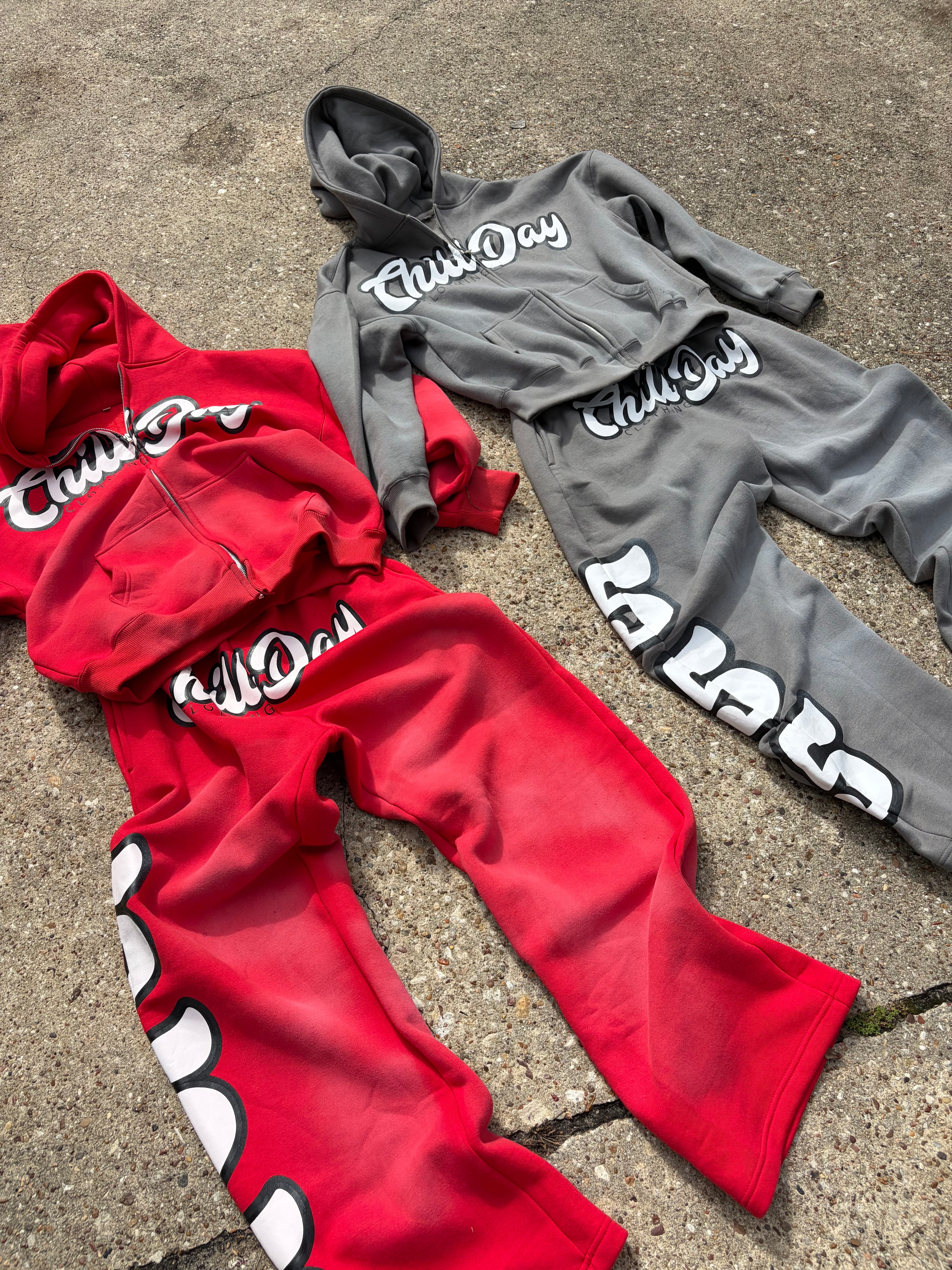 Chillday Sweatsuit